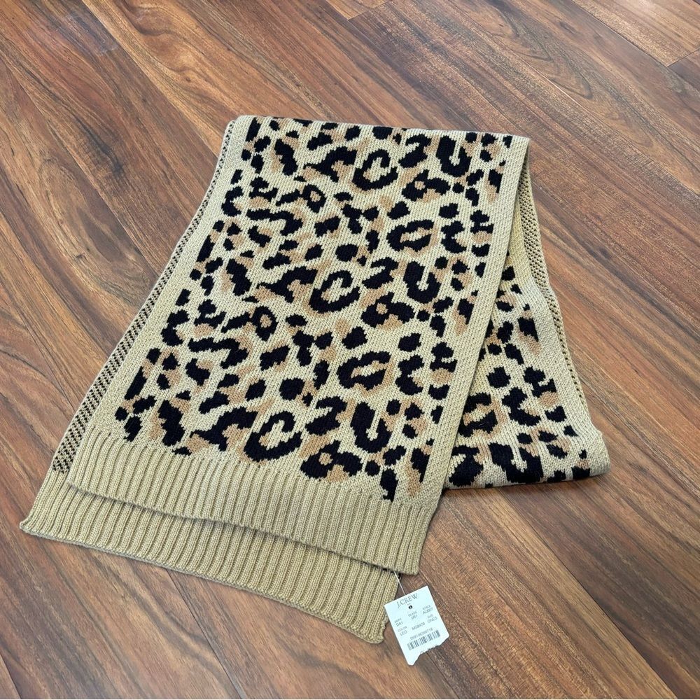 J. Crew cheetah leopard print knit scarf NWT